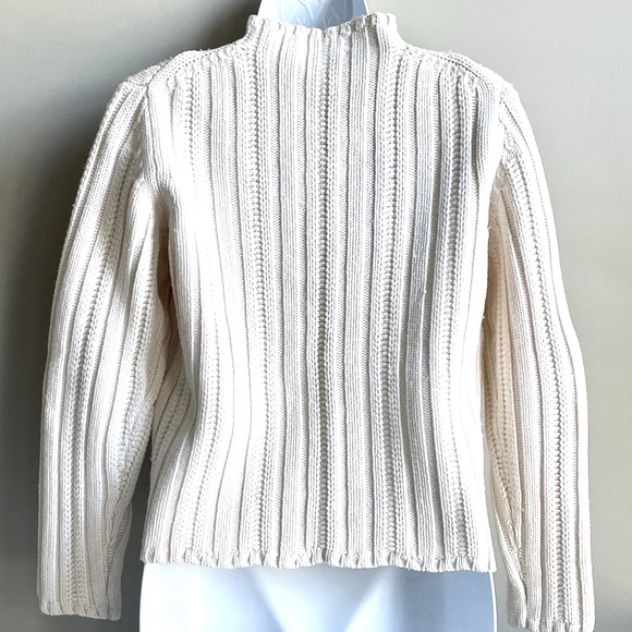 Like New 90’s Ann Taylor Merino Wool Sweater - Picture 2 of 4